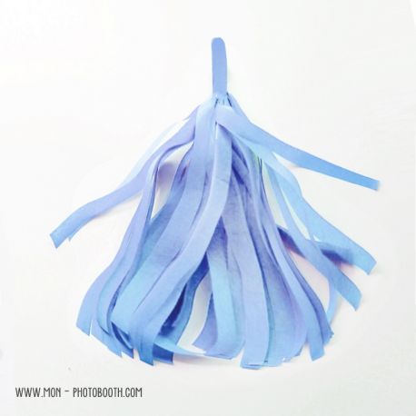 Pompon Franges Tassel - Baby Blue - Papier Soie pour Guirlande DIY